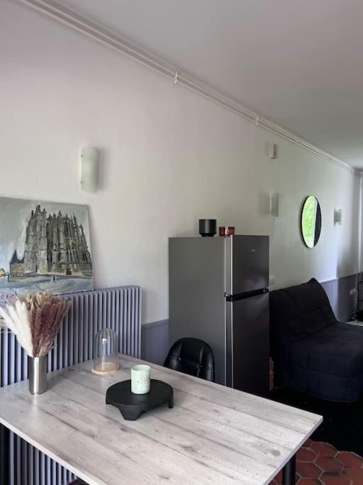 Studio Aux Abords Des Etangs Milly-sur-Therain Exterior photo