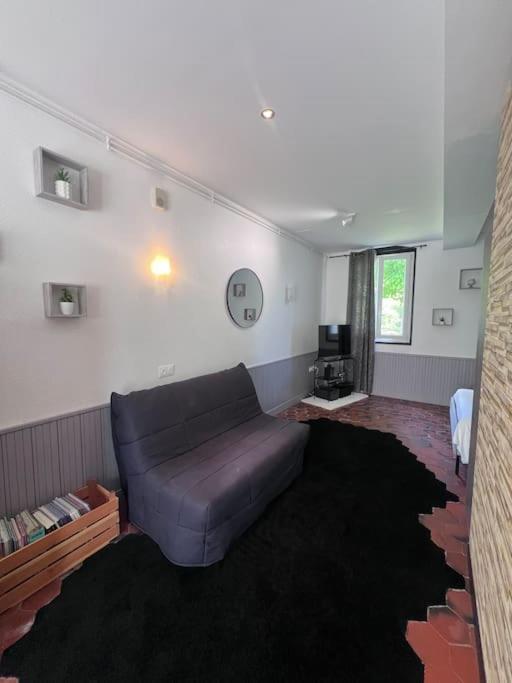 Studio Aux Abords Des Etangs Milly-sur-Therain Exterior photo